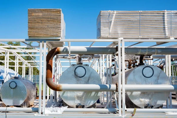 Moderno sistema de aquecimento independente na sala da caldeira. P — Fotografia de Stock