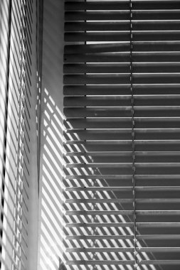 Pencere Panjur ile soyut kompozisyon