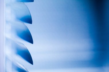 Pencere Panjur ile soyut kompozisyon