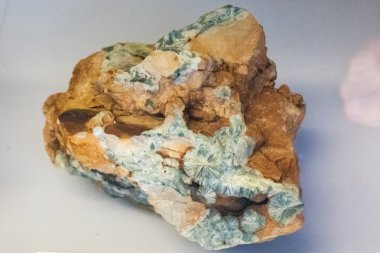 Güzel kristaller, mineraller ve taşlar - renkler ve dokular