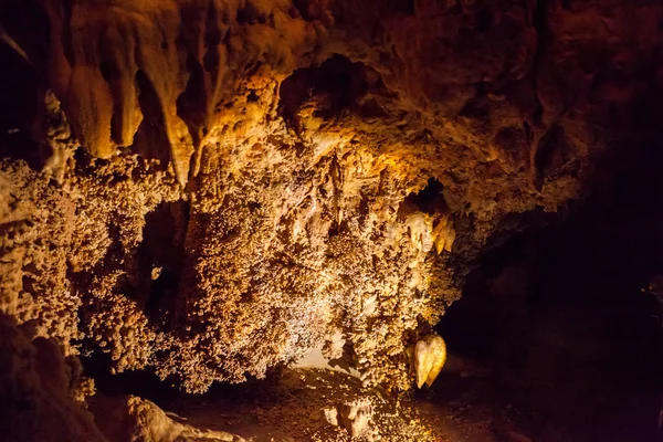 Scena Niesamowite Bułgarskie Jaskinia Venetsa — Zdjęcie stockowe