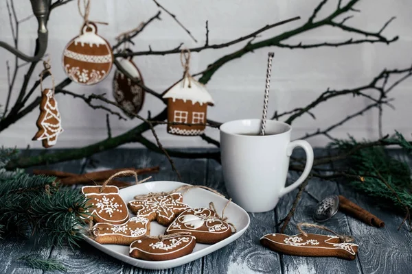 Christmas gingerbread cookies in vintage style — Stock Photo, Image