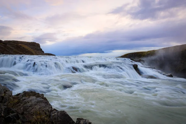 Όμορφη πανοραμική θέα του καταρράκτη Gullfoss Αυτό καταρράκτη ve — Φωτογραφία Αρχείου