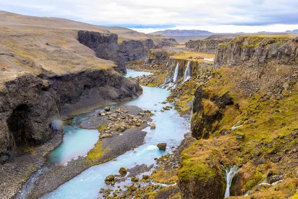 Hermoso paisaje de cañón Sigoldugljufur con muchos wat pequeño — Foto de Stock