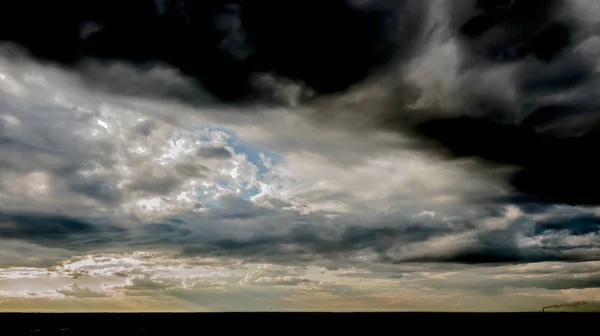 Nuages Pluie Sur Horizon Coucher Soleil — Photo