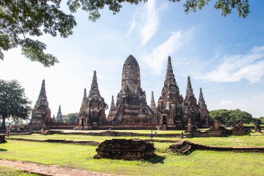 Wat Chaiwatthanaram. Ayutthaya 'nın en etkileyici tapınaklarından biri..