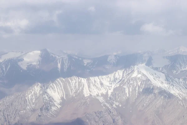 Uitzicht Himalaya Berg Door Vliegtuig Raam — Stockfoto