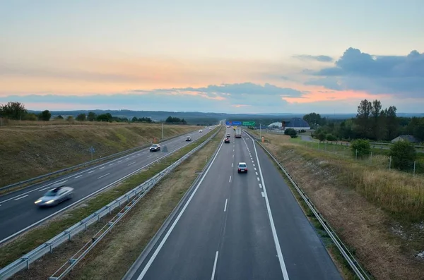Rudno Polonia Agosto 2017 Tráfico Por Carretera Autopista Polonia — Foto de Stock