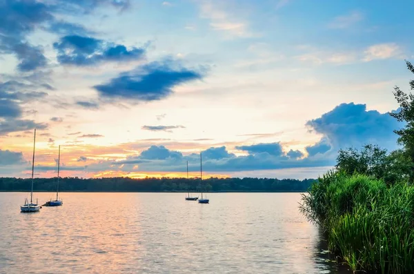 Boats Beautiful Lake Evening Summer Landscape Water — Stock Photo, Image