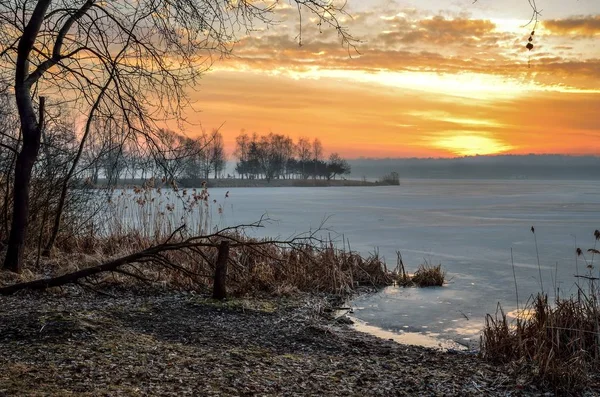 Beautiful Winter Sunrise Frosty Morning Lake — Stock Photo, Image