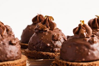 Çikolatalı Mus tatlı sır