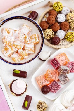 Karışım-in farklı tatlılar