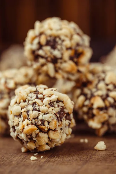 Hausgemachte Haselnuss-Trüffelbonbons — Stockfoto