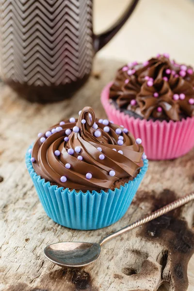 Hausgemachte Schokoladen-Cupcakes — Stockfoto