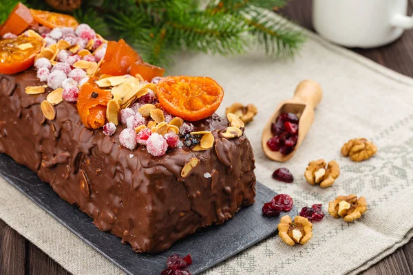 Torta di frutta di Natale tradizionale. Cucina inglese festiva ... Torta di frutta di Natale tradizionale. Cucina inglese festiva ...