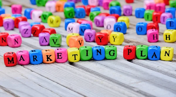 Plan de marketing mots sur la table — Photo