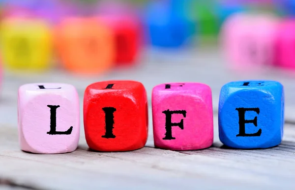 Life word on table — Stock Photo, Image