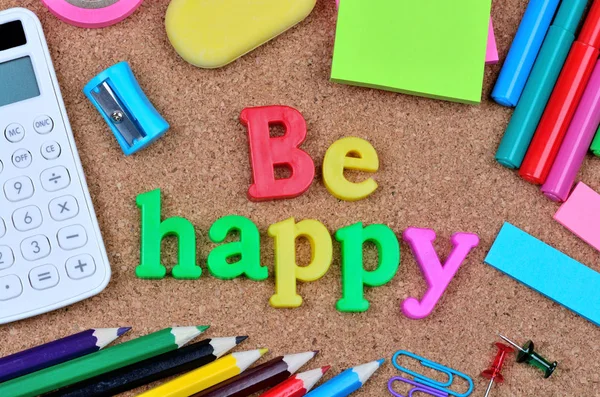 Be happy words on cork — Stock Photo, Image