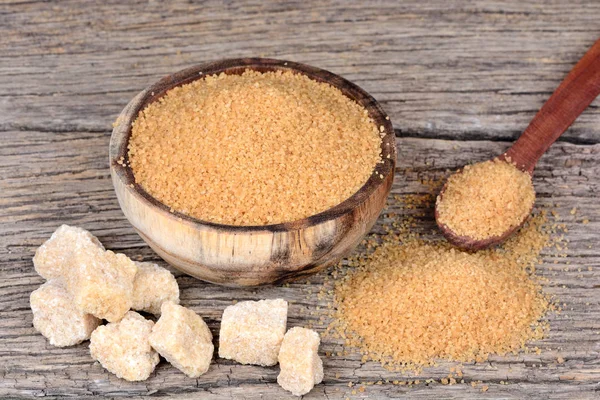 Şeker ve tablo kaşık ile kase