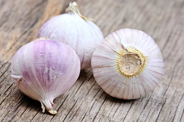 Sarımsak rustik tablo grubu — Stok fotoğraf