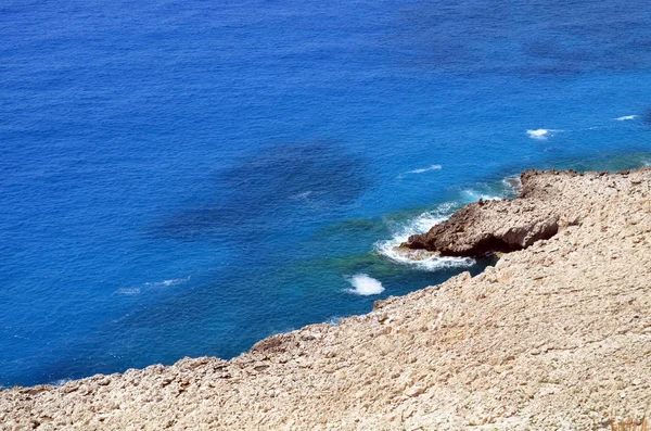 Costa Mar Mediterrâneo Dia Ensolarado Brilhante Bela Paisagem Marinha — Fotografia de Stock