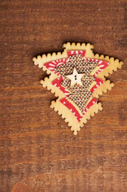 küçük ağaç süslemek