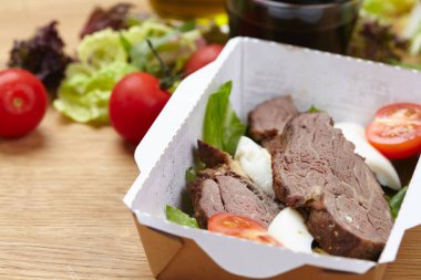 sağlıklı yiyecek yumurta haşlanmış et 