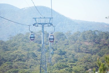 Engadin'in Vietnam dağlarda