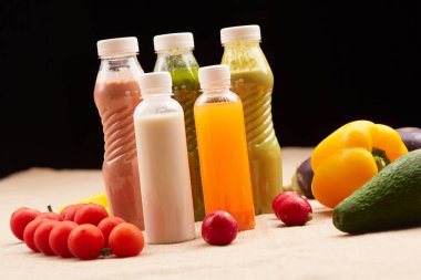 şişe suları ve sebze smoothies