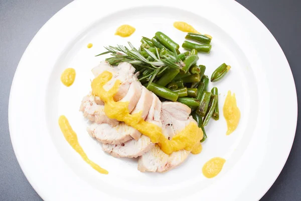 Turkey with green beans and corn — Stock Photo, Image