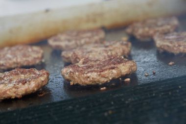 pirzola Barbekü yemek