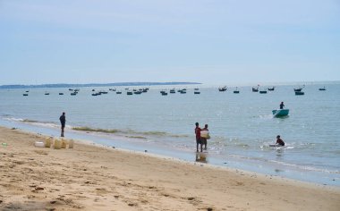 Asyalıların denizdeki tekneleri