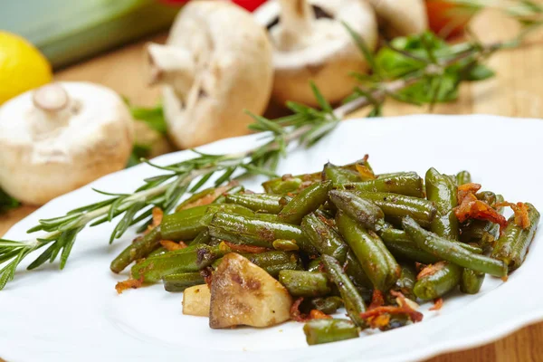 Gesunde Vegane Gericht Geschmorte Grüne Bohnen — Stockfoto