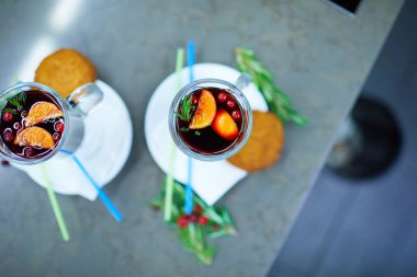 Sıcak şarap, kış mevsimi için mükemmel bir içecek.