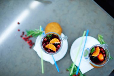 Sıcak şarap, kış mevsimi için mükemmel bir içecek.