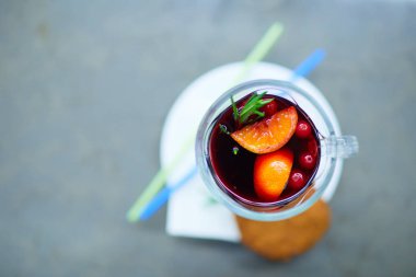 Sıcak şarap, kış mevsimi için mükemmel bir içecek.