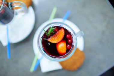 Sıcak şarap, kış mevsimi için mükemmel bir içecek.