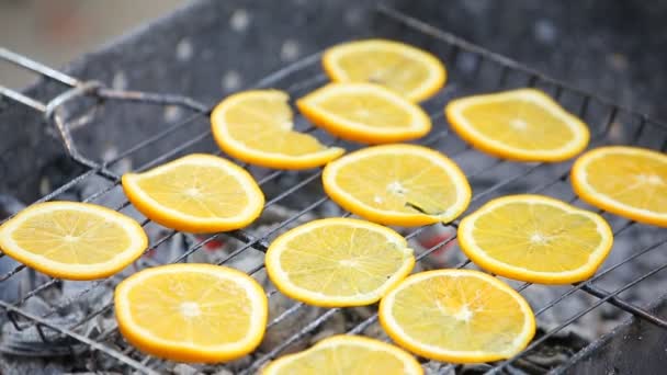 Tranches Orange Fraîches Sur Gril Heure Été — Video