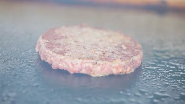 Närbild Bild Rostning Hamburgare Kött Köket — Stockvideo