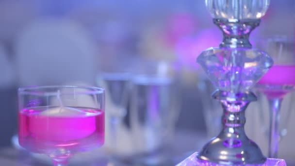 宴会上的空水晶玻璃杯特写 — 图库视频影像
