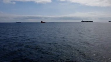 Danimarka Skagen limanına yapılan baskında tanker ve gemiler sürüklendi