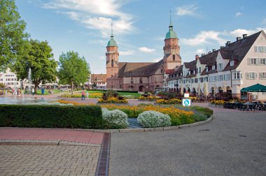 Bavyera, Almanya 'daki Kara Orman. Dağlarla, ormanlarla, derin deniz gölleriyle ve büyüleyici ülkelerle el değmemiş doğa. Freudenstadt şehri..