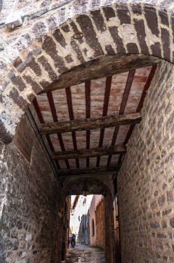 Gubbio, Umbria 'da ortaçağ kasabası. Bölgenin güzelliği ve İtalya' nın San Francesco kentiyle ilgili olaylarıyla ünlüdür..