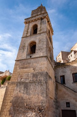 Matera, Avrupa Kültür Başkenti 2019, İtalya. Taşlar üzerine inşa edilen şehir, eski çağlardan beri var olan evleri elde etmek için taş yontuyor. Kaya Kilisesinin Ayrıntıları.