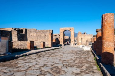 Pompeii, dünyanın en iyi korunmuş arkeolojik alanı, İtalya. Neron 'un Kemeri.