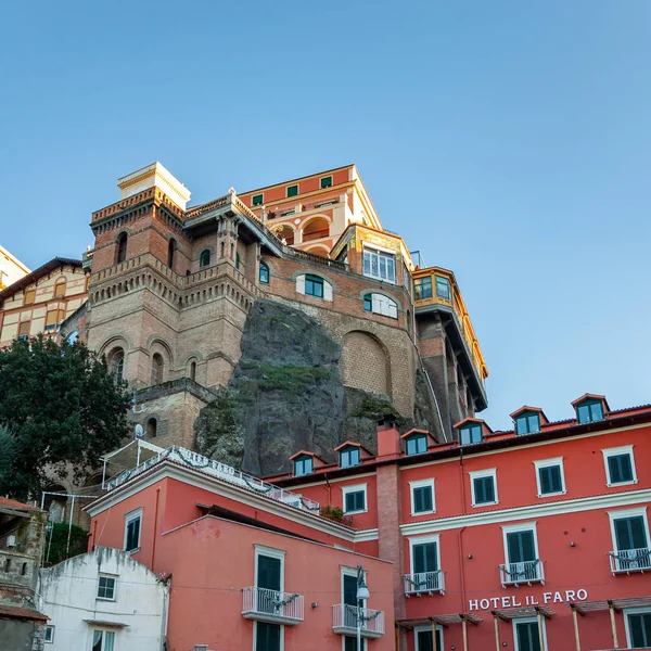 Sorrento Στη Διάσημη Ακτή Amalfi Στον Κόλπο Της Νάπολης Και — Φωτογραφία Αρχείου