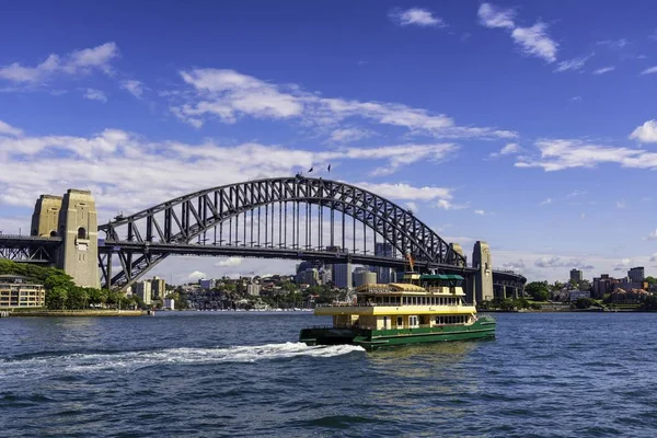 La vue imprenable autour du Harbour Bridge à Sydney — Photo