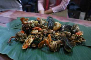 yengeçler karabiber, deniz ürünleri karabiber, Endonezya gıda | Asya gıda