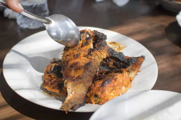 Peixe Grelhado Indonésia Alimentos Alimentos Asiáticos — Fotografia de Stock