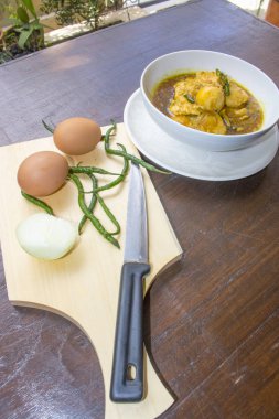 Yumurta soya sosu, tavuk soya sosu, Opor Ayam, tavuk suyu, Endonezya gıda | Assian gıda